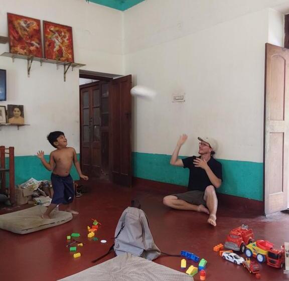 Quarto Estandar com Sacada, Johnson S Homestay   Ecohouseboat