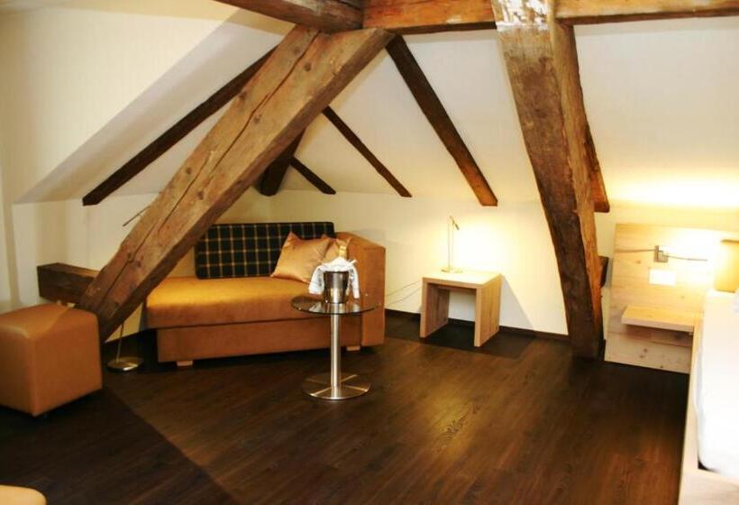 家庭间, Gasthaus Zur Waldegg; Bw Signature Collection