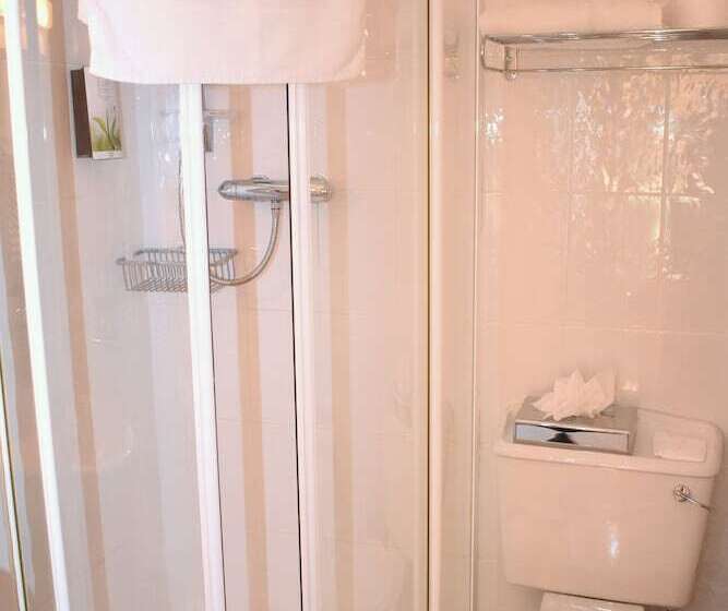 Дом 1 Спальня, East Clare Golf Village