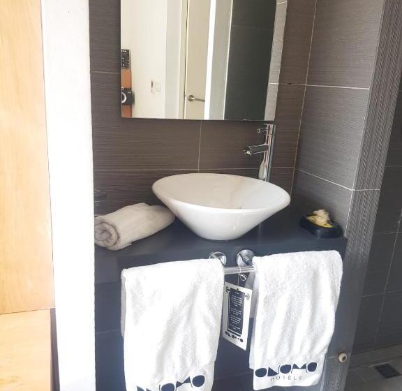 Chambre Standard, Onomo Hotel Abidjan