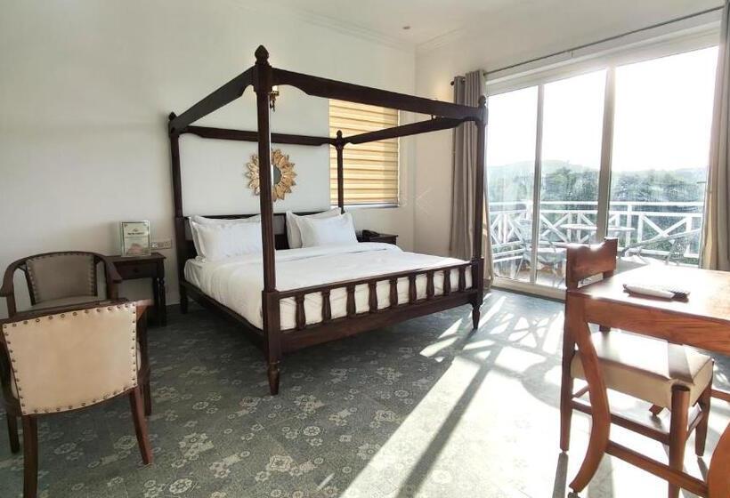 豪华房间, The Sky Imperial Pavoreal Jungle Resort