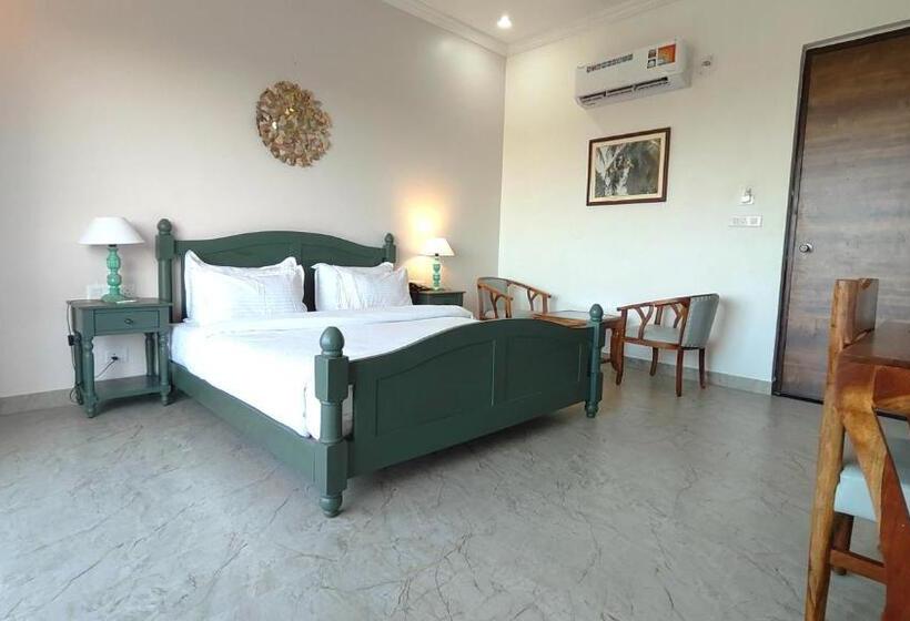 豪华房间, The Sky Imperial Pavoreal Jungle Resort