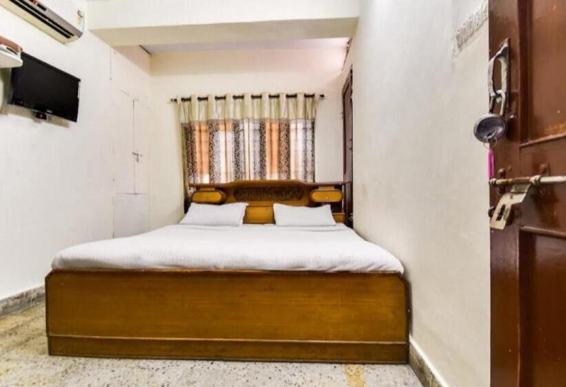 Трехместный Номер Классика, Oyo 85197 Krishna Athithi Bhawan