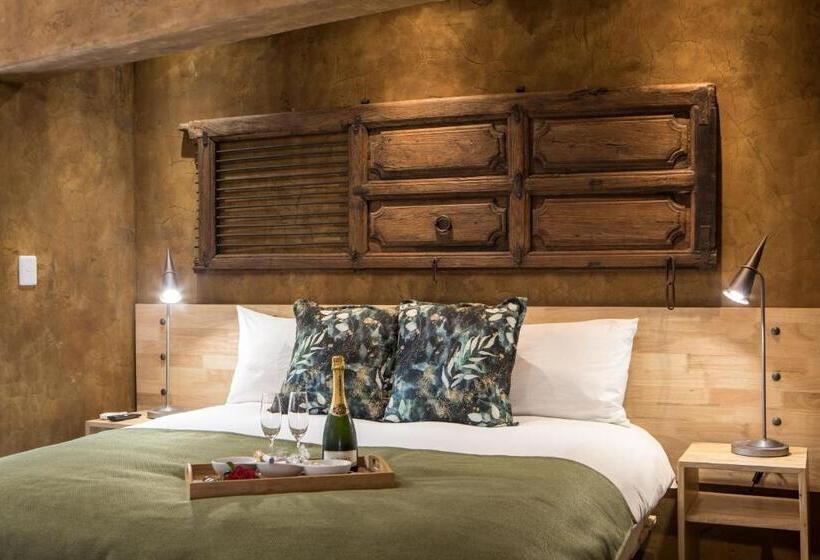 Люкс Superior, African Rock Hotel & Spa, A Boutique Lifestyle Resort