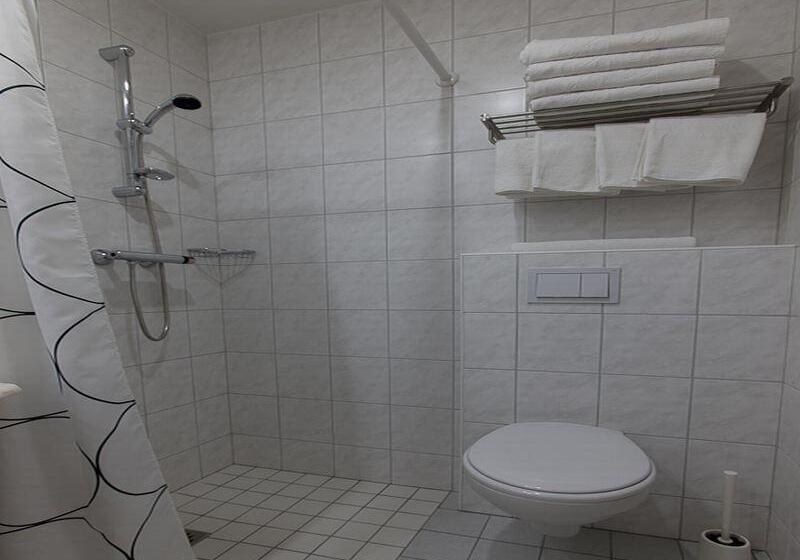 اتاق استاندارد سه نفره, Aurora Hotel At Reykjavik Keflavik Airport Terminal Kef