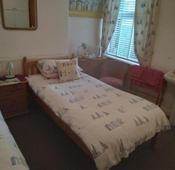 اتاق استاندارد برای معلولان, Applebys Guest House