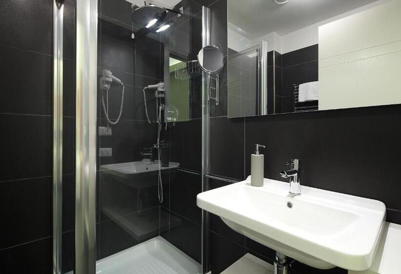 Deluxe Zimmer, Nearhome Smart Suites Guest House
