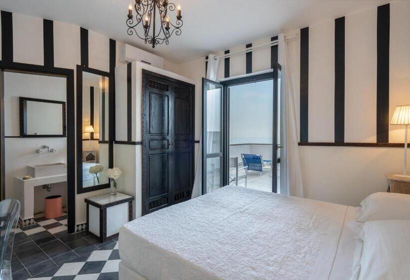 Номер Стандарт с Террасой, La Casa E Il Mare