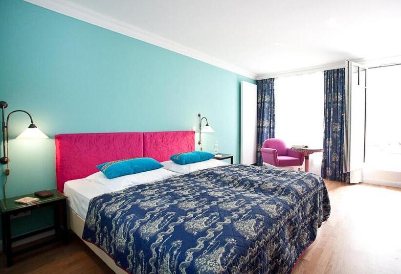 Номер Премиум, Das Hotel In München
