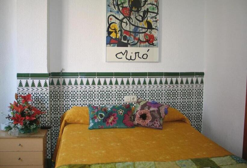 Номер Стандарт, Hostal Estacion