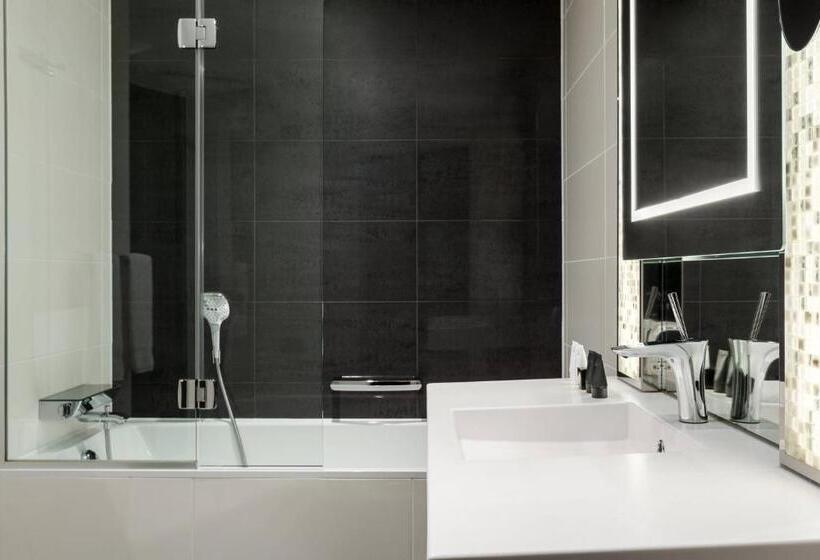 Номер Superior Вид на Город, Ac Hotel Paris Porte Maillot By Marriott