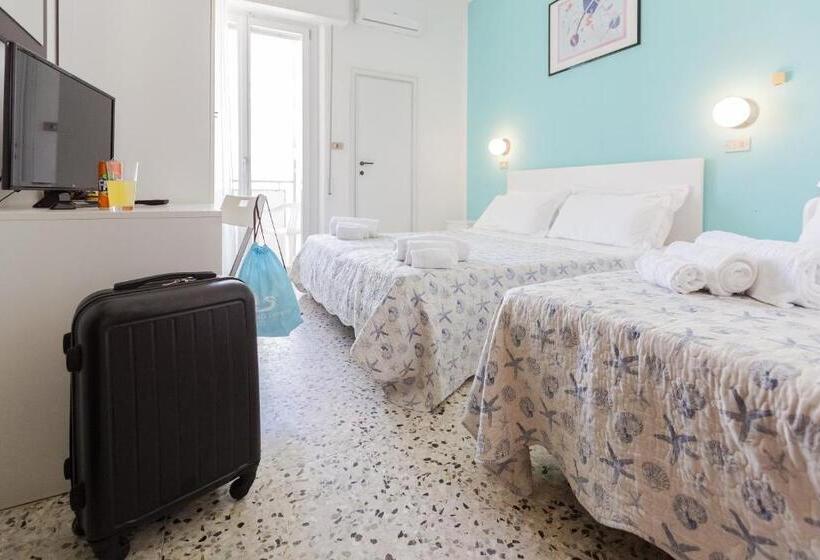 Номер Стандарт Трехместный, Sanremo