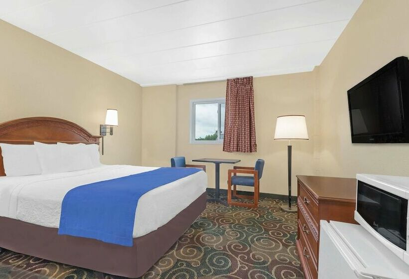Номер Стандарт, Travelodge By Wyndham Lima Oh