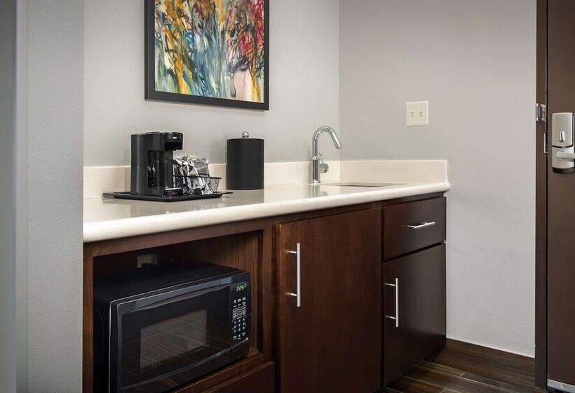 Люкс Адаптированный для Инвалидов, Hampton Inn & Suites Portland/hillsboroevergreen Park
