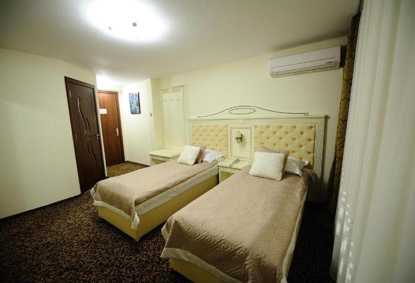 스탠다드 룸, Royal Craiova
