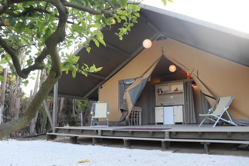 Standard Tent, Agriturismo Vultaggio