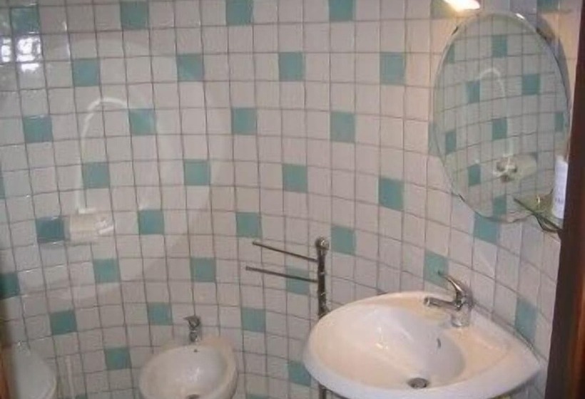 Четырехместный Номер Стандарт, Elios Residence