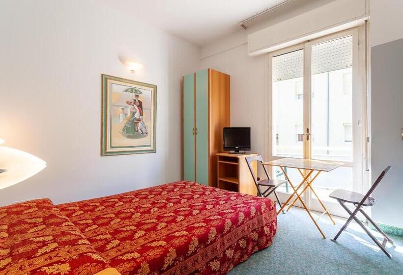 Апартаменты 1 Спальня Вид на Море, Residence & Suites