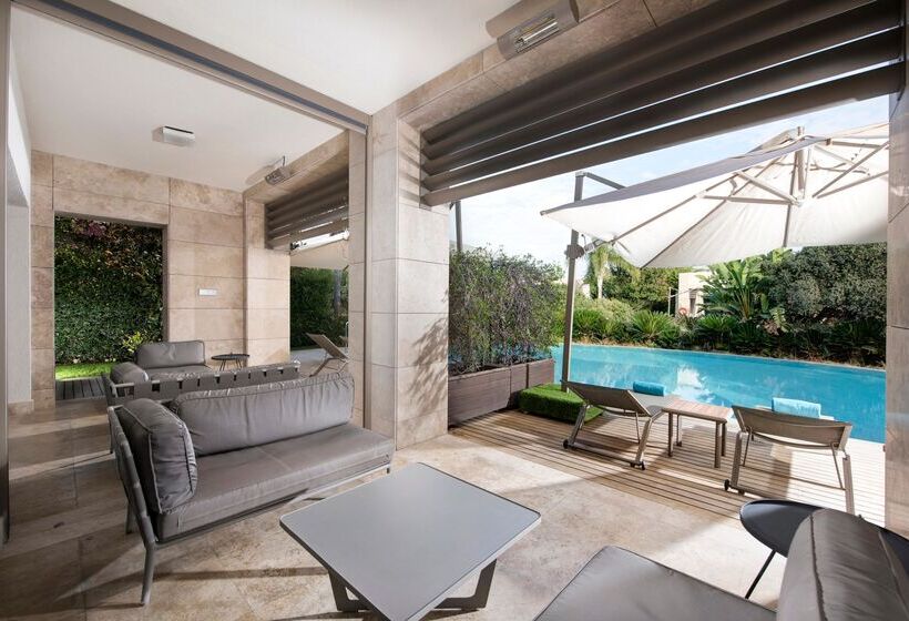 家庭间, Regnum Carya