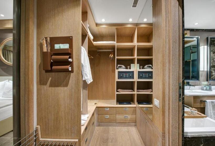 带海景的标准房, Regnum Carya