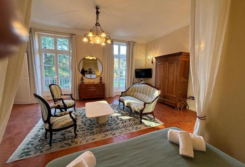 Family Suite, Chateau De Roquelune