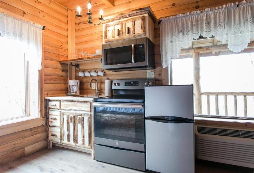 スイート, Coblentz Country Lodge By Amish Country Lodging