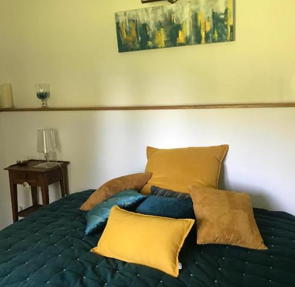 Номер Стандарт, B&b La Vandelière Chambres Chez L Habitant