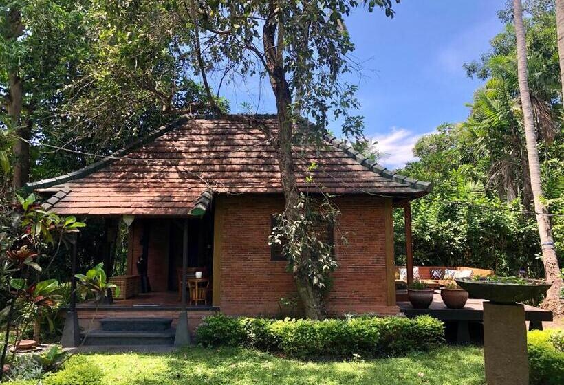 Номер Стандарт с Террасой, Hidden Heaven Rumah Barong