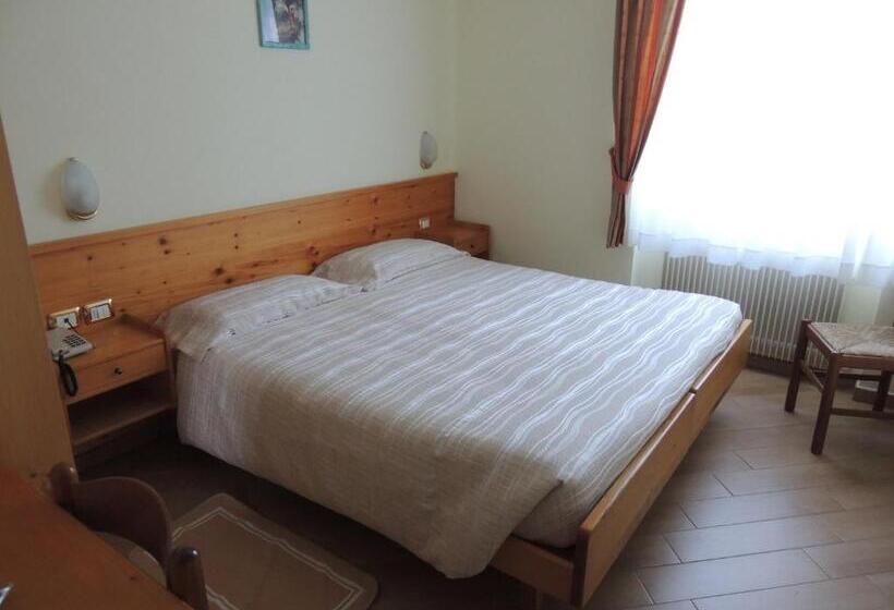 스탠다드 룸, Albergo Eden
