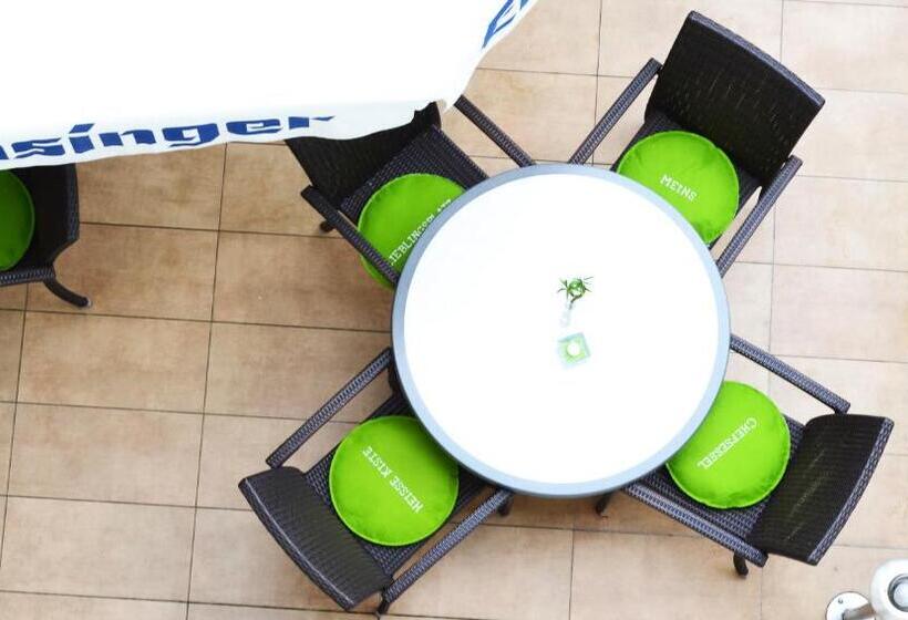اتاق راحتی سه تخته, Ecoinn