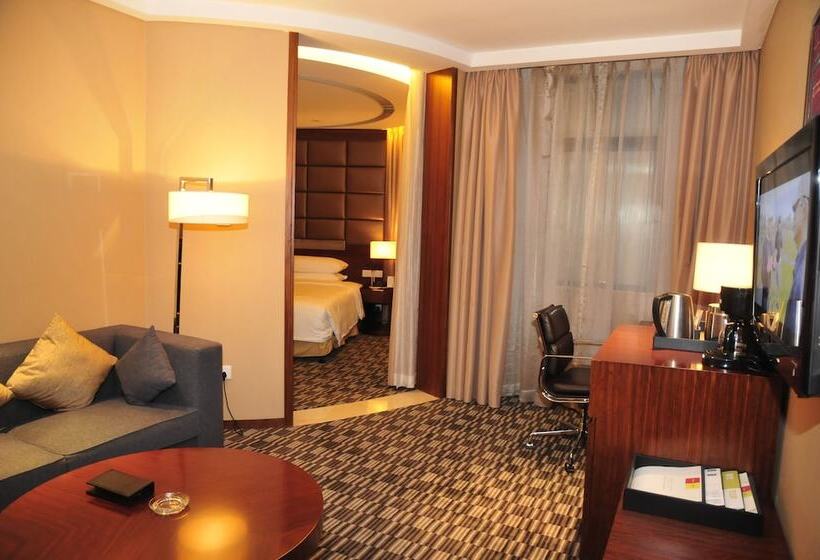 Люкс Комфорт, Four Points By Sheraton Taicang