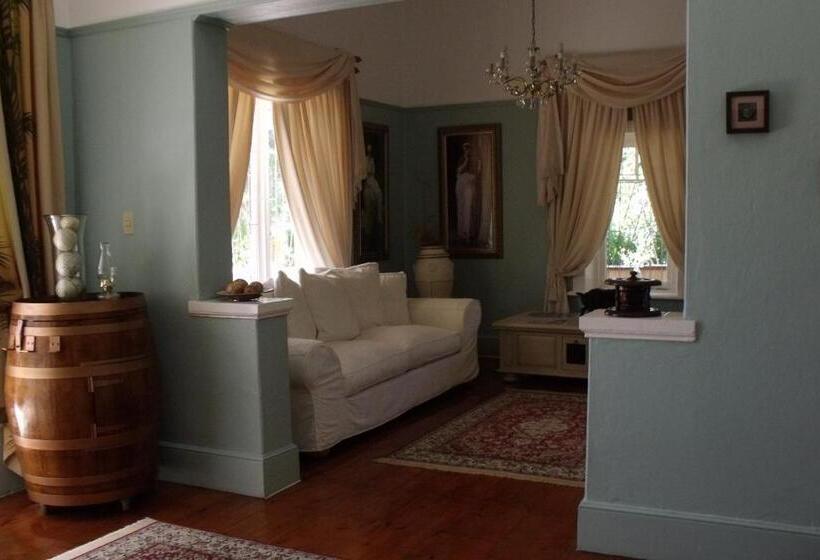 Номер Стандарт, Bisibee Guest House