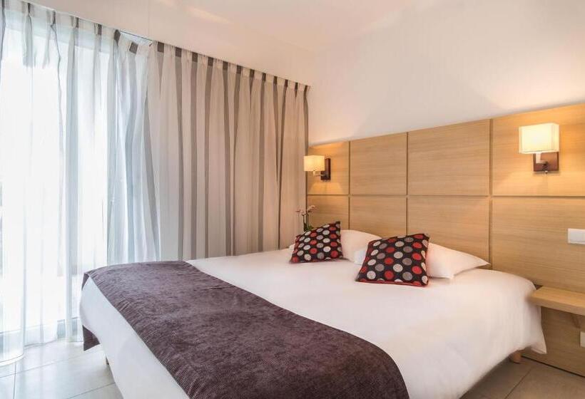 Апартаменты 1 Спальня Вид на Бассейн, Nemea Appart Hotel Le Lido Cagnes Sur Mer