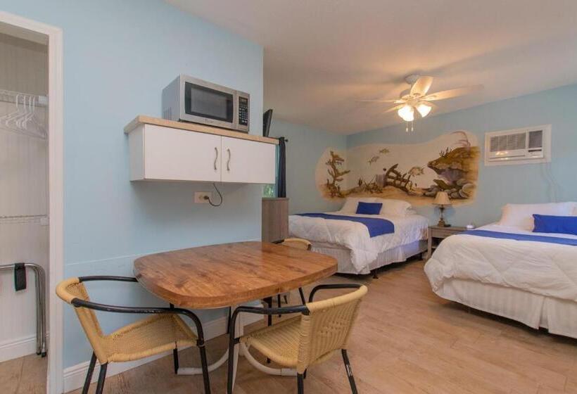 Хижина, Sunset Cove Beach Resort