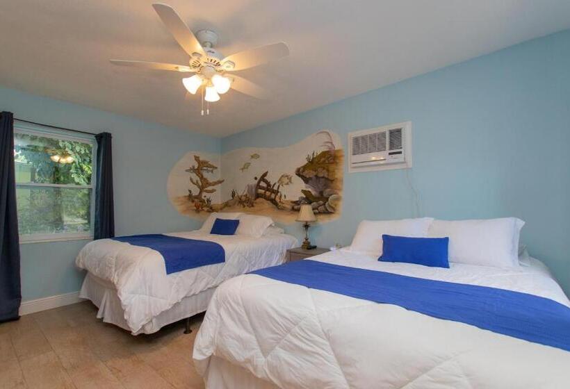 Хижина, Sunset Cove Beach Resort