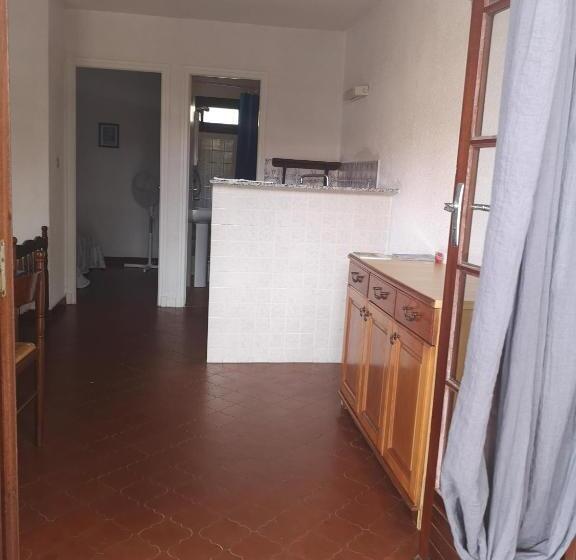 Семейное Студио, Motel Logis D Abartello