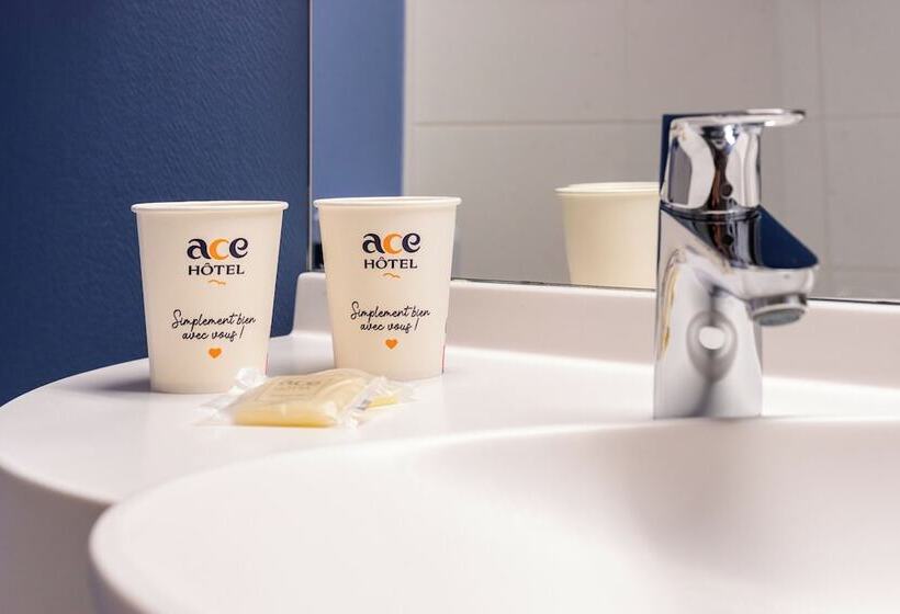 Номер Стандарт, Ace Hôtel Clermont Ferrand La Pardieu