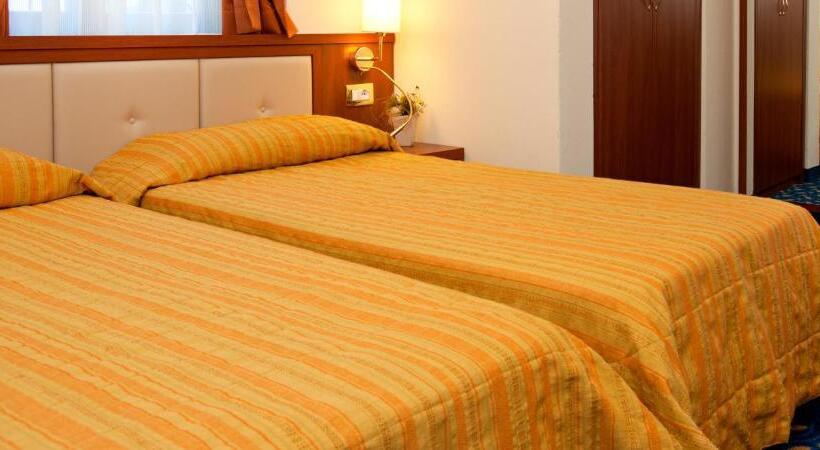 Номер Economy, Lake Hotel Benaco