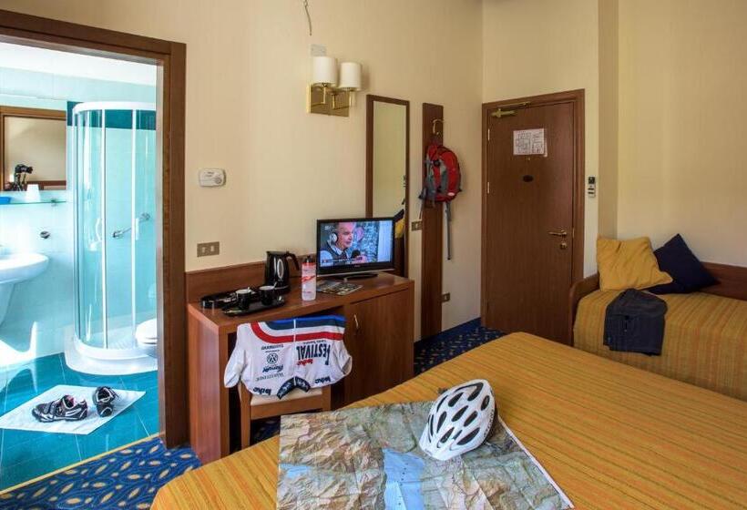 Номер Economy, Lake Hotel Benaco