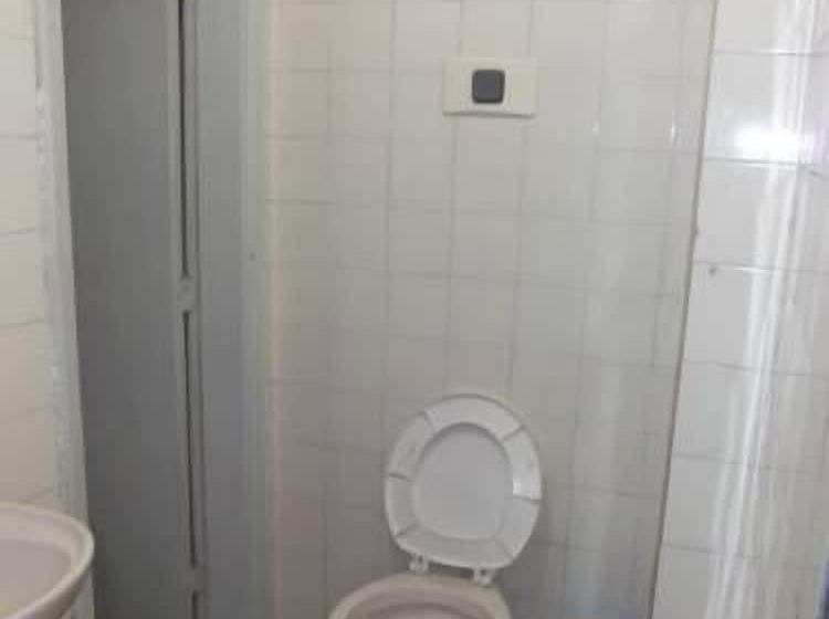 חדר סטנדרט, O Principe