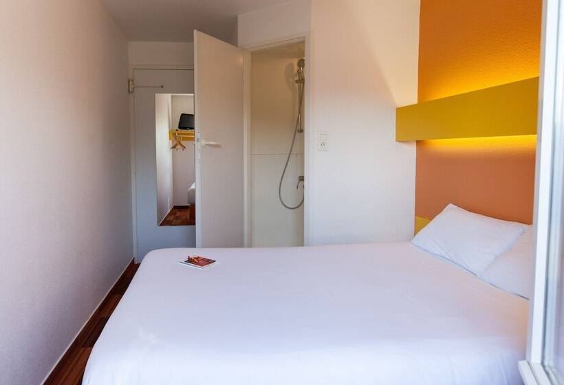 Номер Superior, The Originals Access, Hôtel Bordeaux Lac