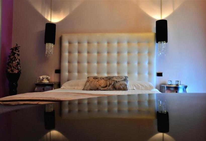 Полулюкс Повышенной Комфортности, In   Lounge Room