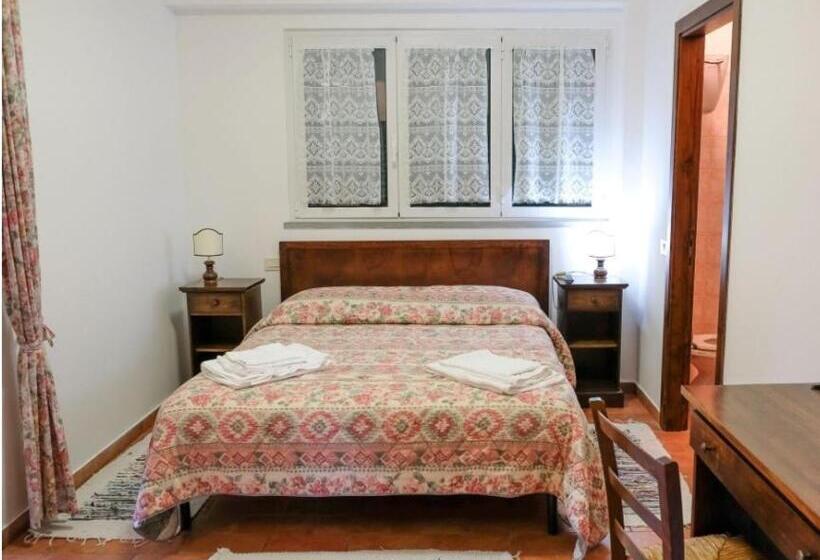 Standard Room, Agriturismo Tognoloni