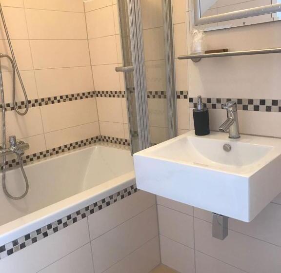Студия Стандарт, Cityhotel Ahlen Garni