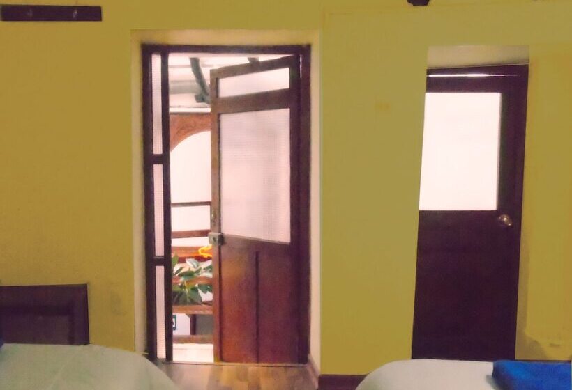 스탠다드 트리플 룸, Hostal Tu Hogar