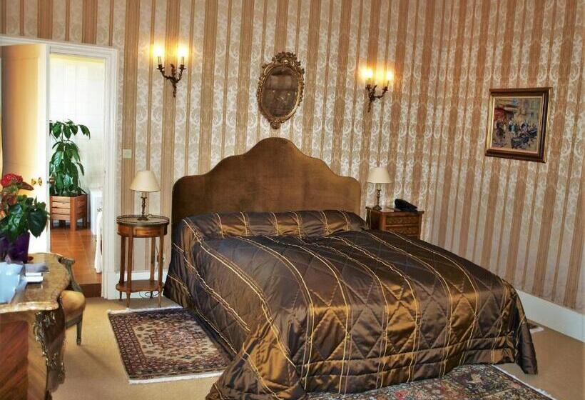 Номер Deluxe, Château De Vault De Lugny