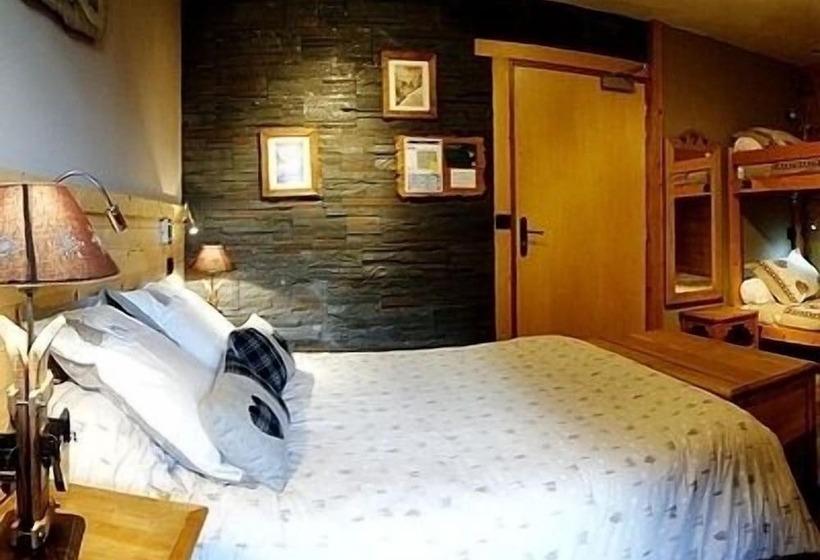 Номер Стандарт, Logis Hôtel Les Ancolies