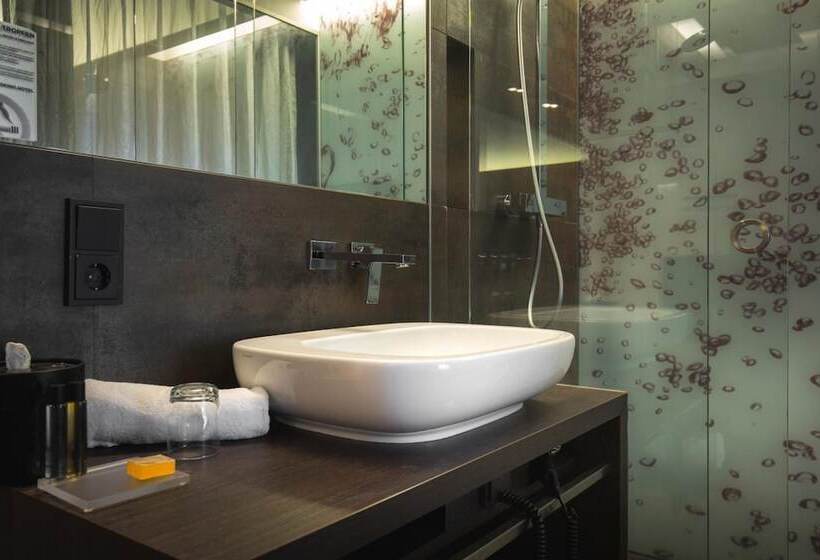 高级大房间, Saks Urban Design Hotel Kaiserslautern