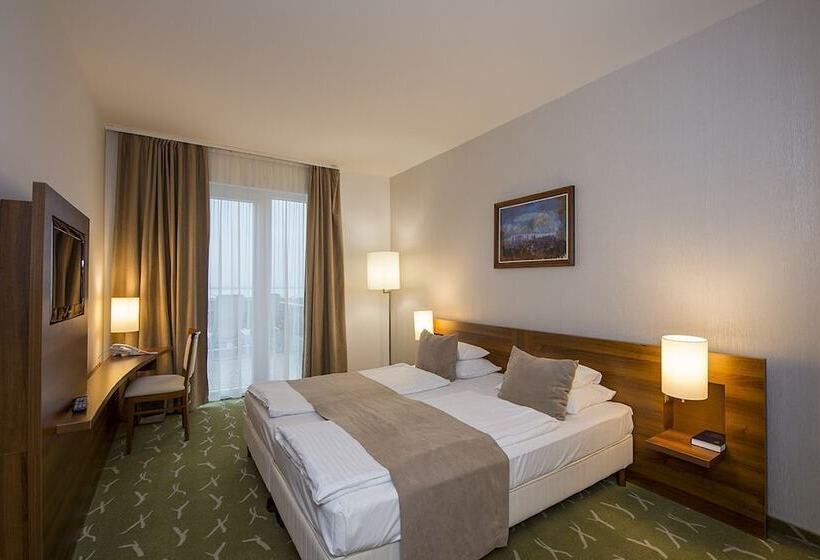Номер Стандарт, Zenit Wellness Hotel Balaton