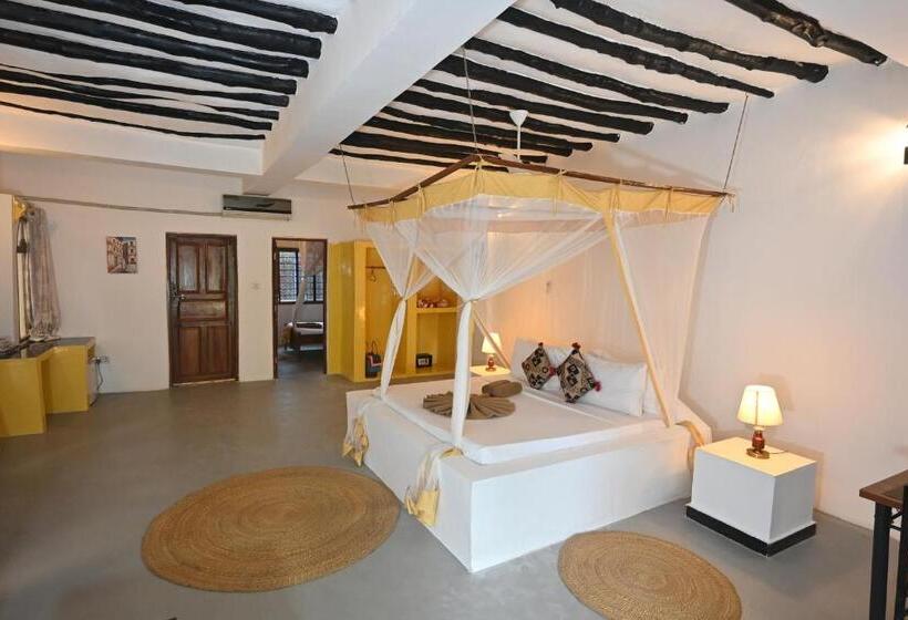 발코니가 있는 스위트, Ananda Villa Zanzibar